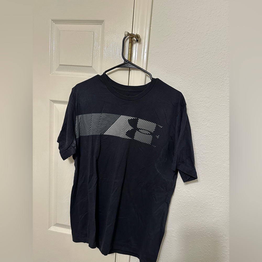 Men’s Under Armour T-Shirt